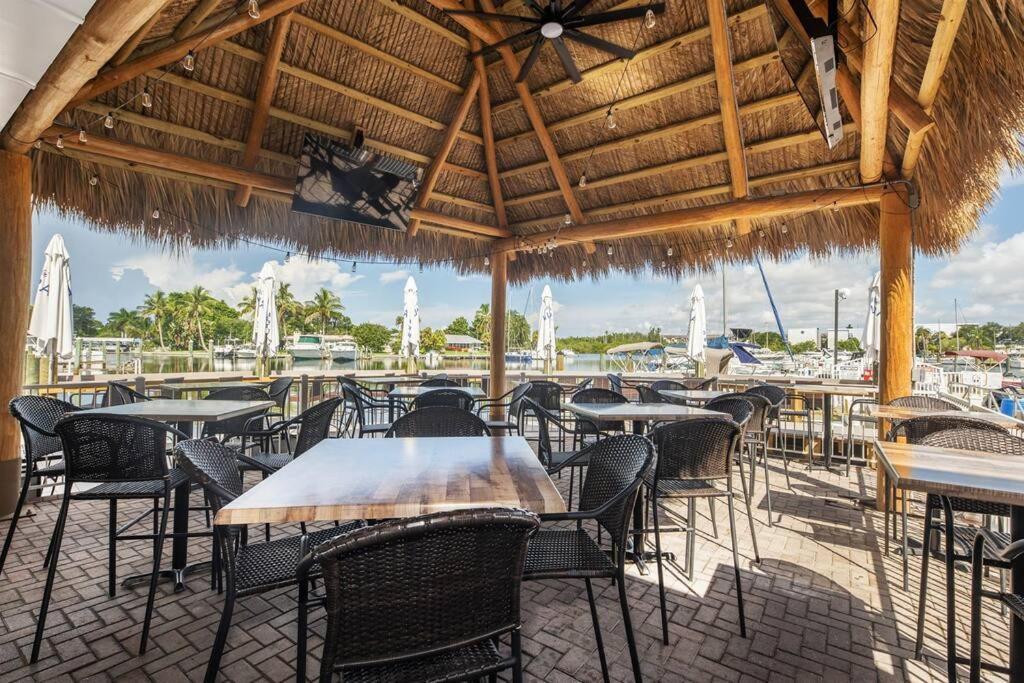 Aparthotel Bay Breeze South Bradenton Exteriér fotografie