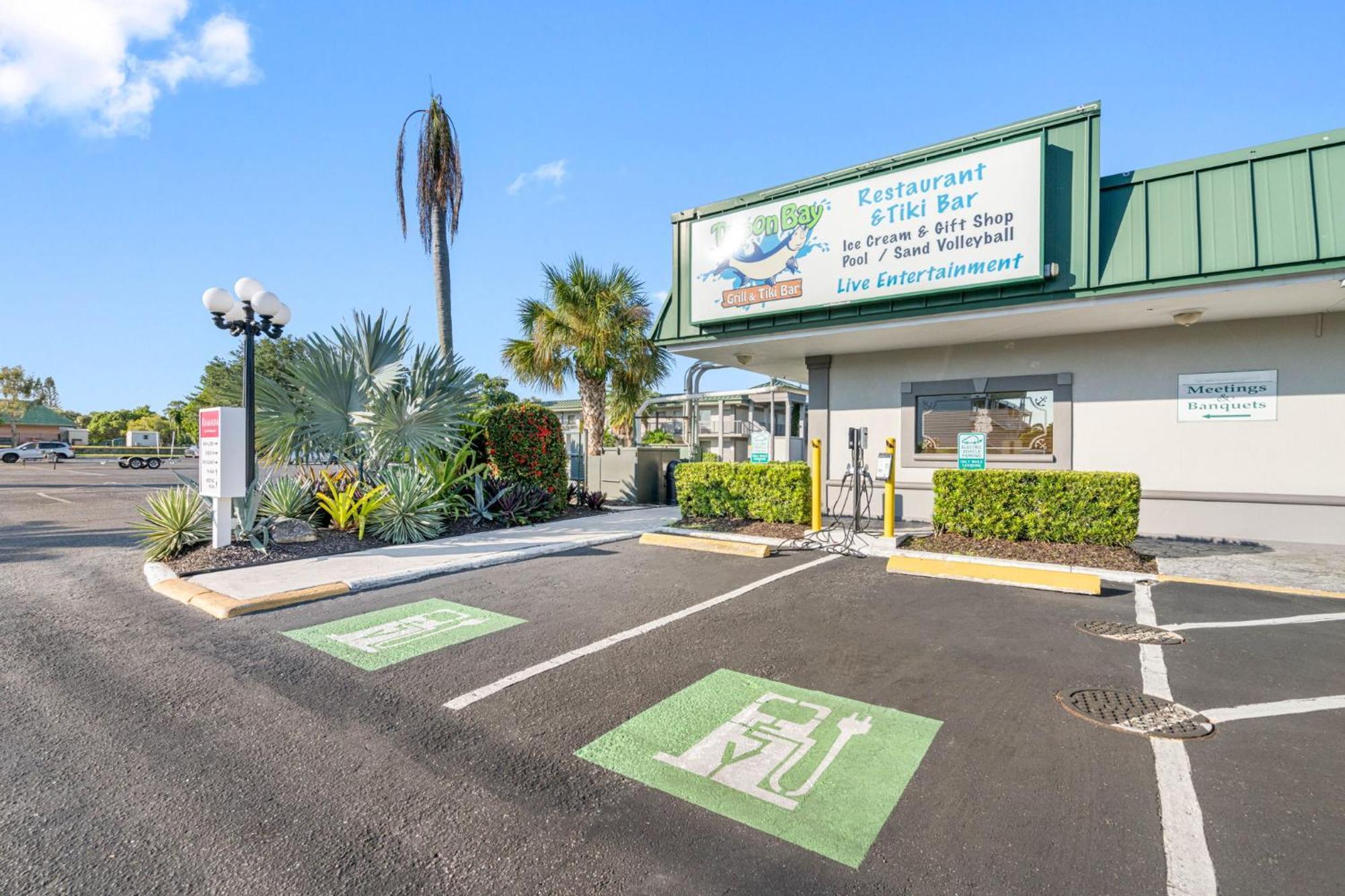 Aparthotel Bay Breeze South Bradenton Exteriér fotografie