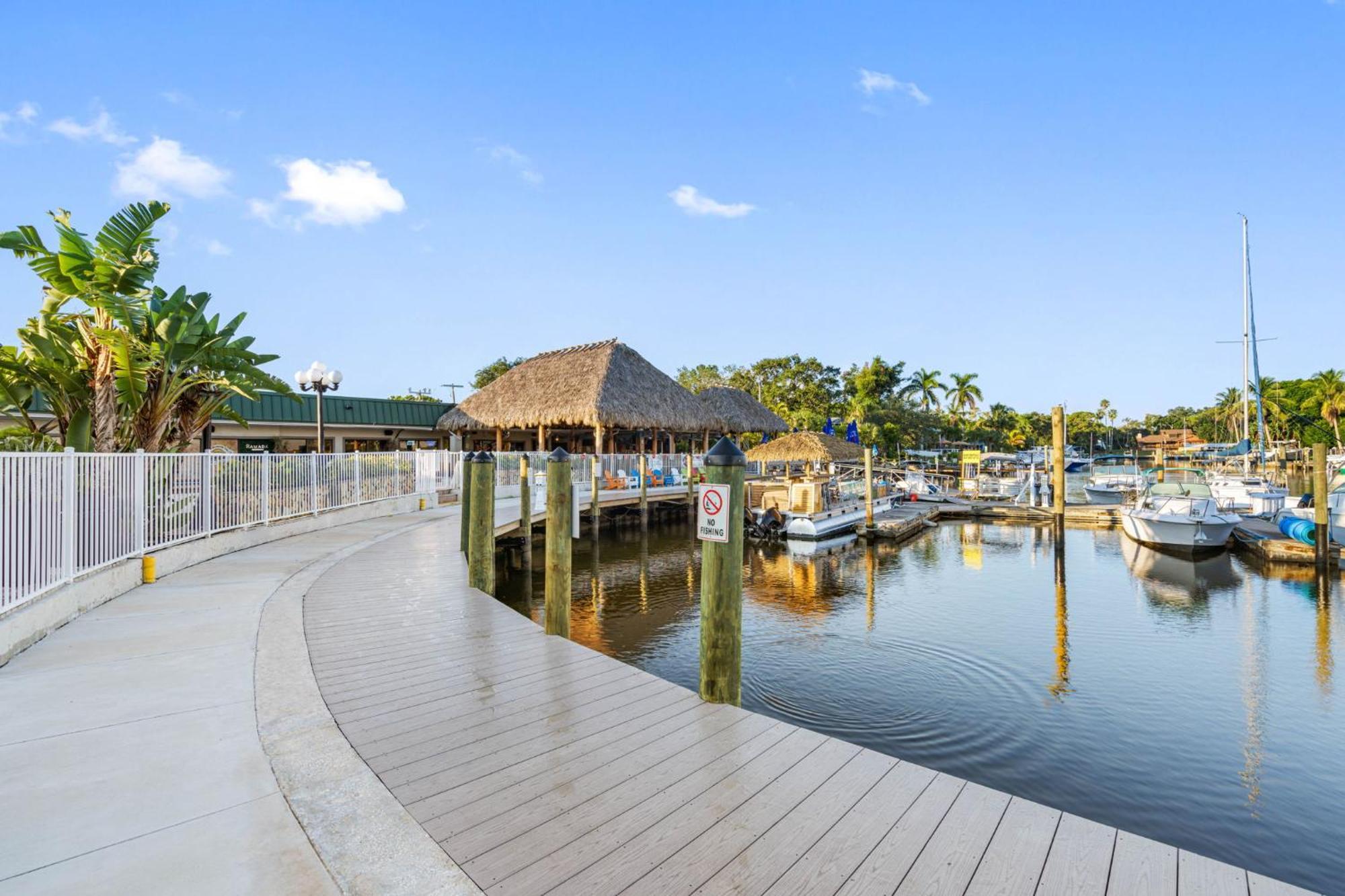 Aparthotel Bay Breeze South Bradenton Exteriér fotografie