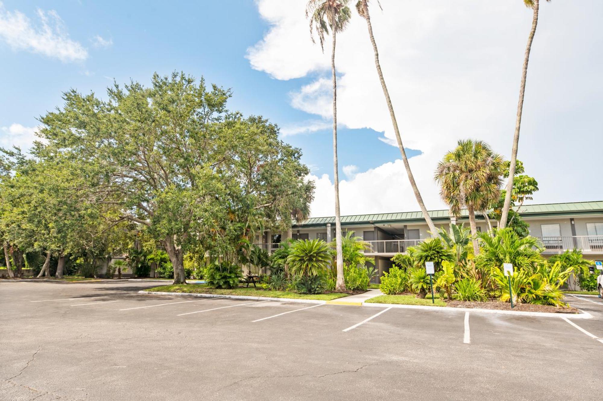 Aparthotel Bay Breeze South Bradenton Exteriér fotografie
