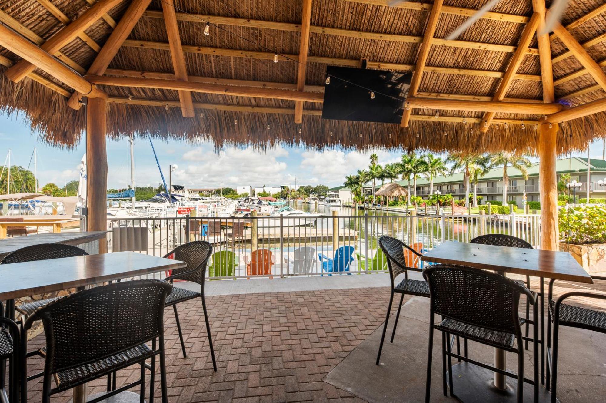 Aparthotel Bay Breeze South Bradenton Exteriér fotografie